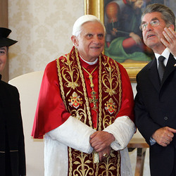 BP Heinz Fischer trifft Papst Benedikt, Vatican, 05.10.2006, FOTO: Dragan TATIC/HBF